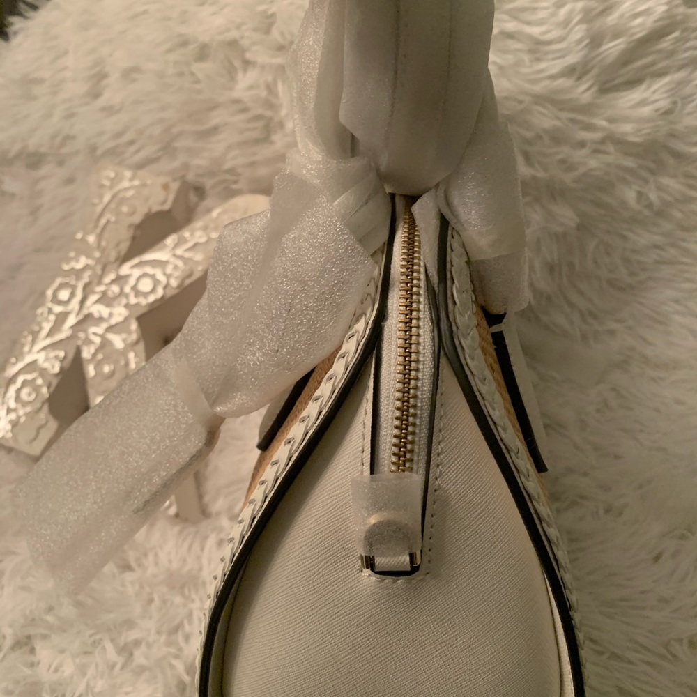 Sold!! Kate Spade ♠️ Medium leather straw satche - Picture 10 of 15